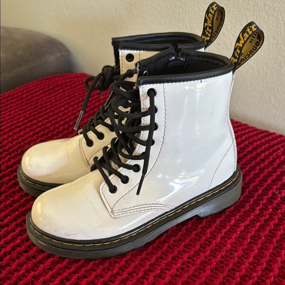 Dr. Martens Kids White Boots size 1